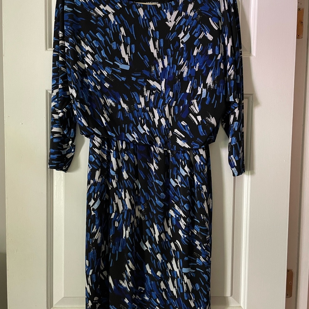 Elegant Blue Patterned Dress